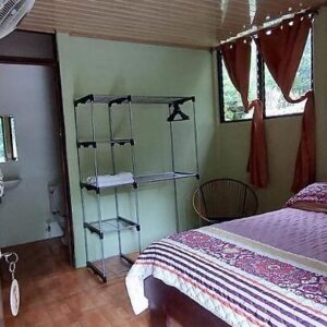 hostal y cabinas anita and rafting tour