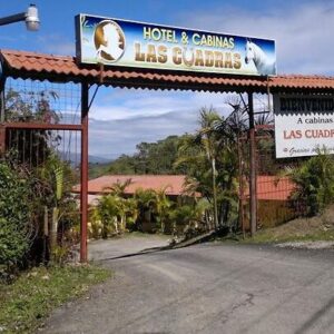hotel las cuadras