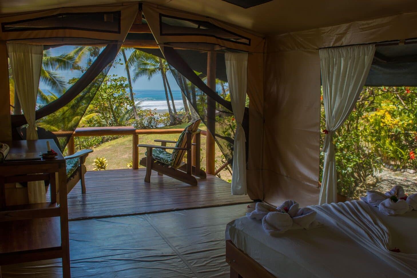 la leona eco lodge