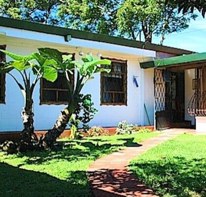 Moteles en Vásquez de Coronado: Opciones Económicas y Convenientes para tu Estancia en Costa Rica